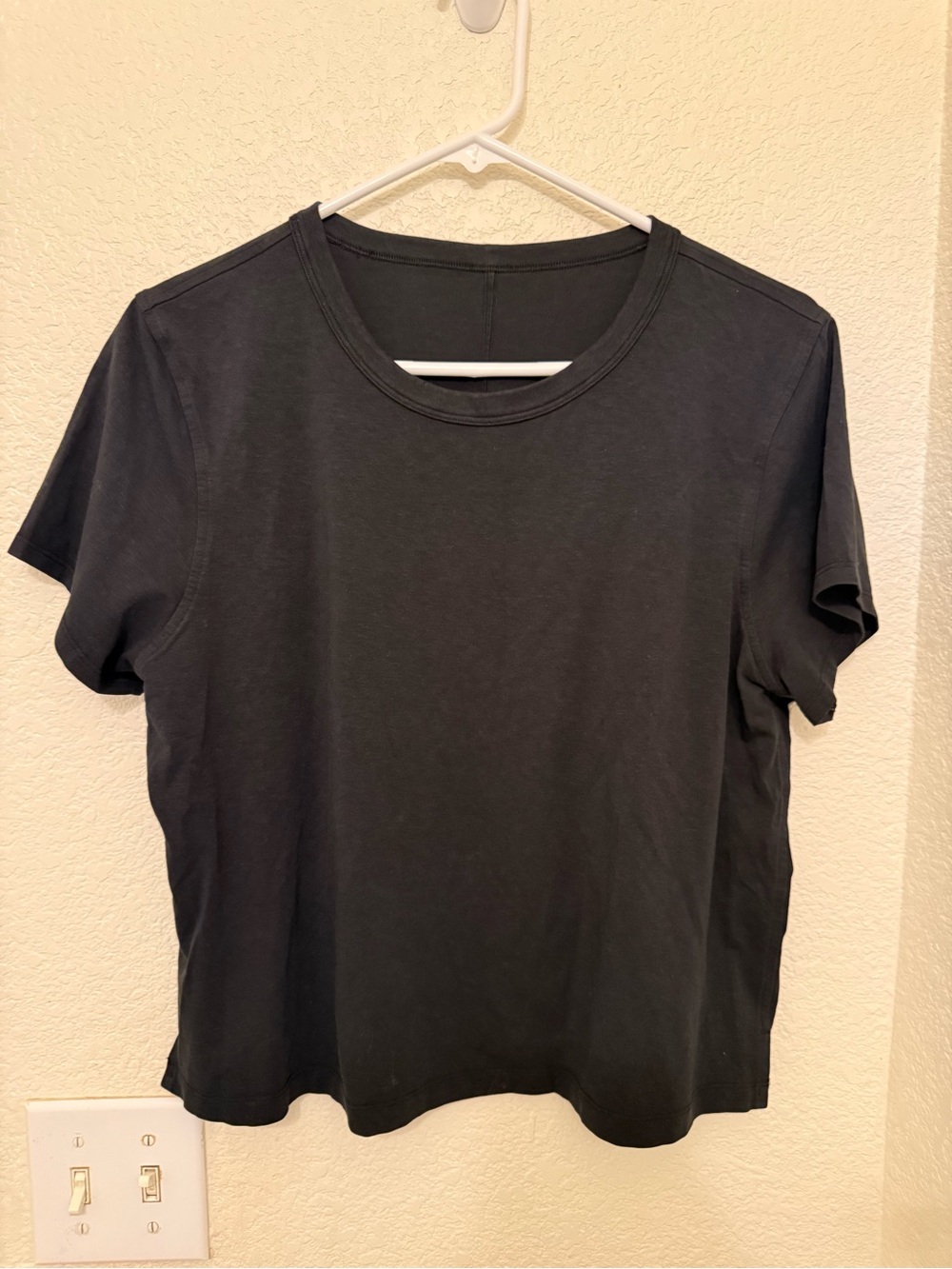 lululemon athletica Black Short-Sleeve Crewneck Tee